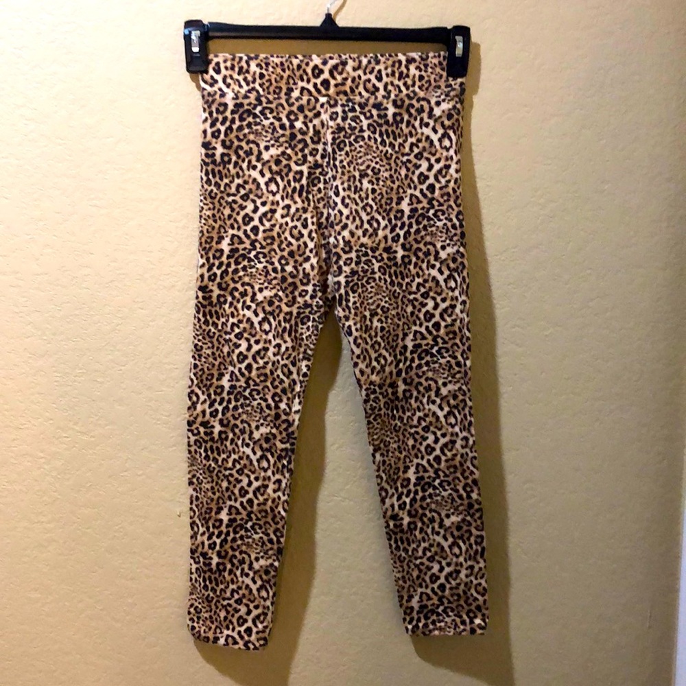 Forever 21 leggings.